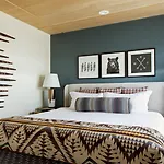 Kimpton Riverplace Hotel By Ihg