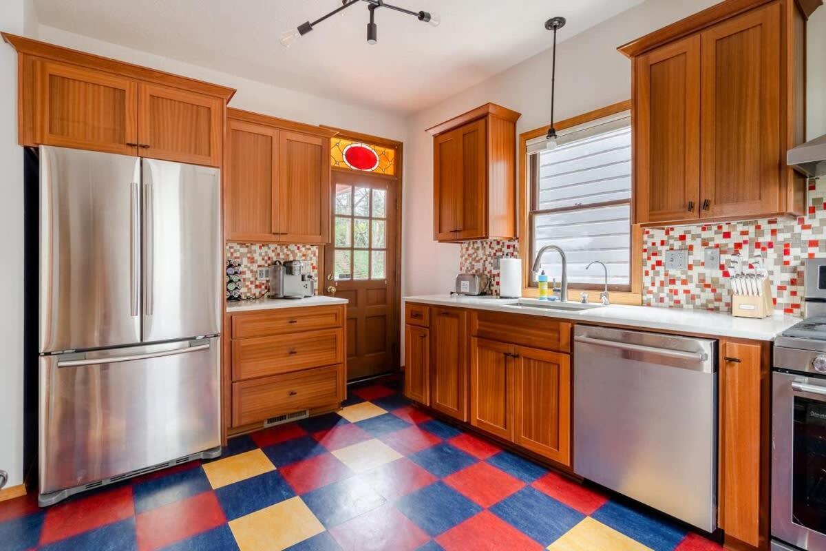 - 4br Preserved 1907 Classic Craftsman *