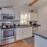 New Portland Neighborhood Studio