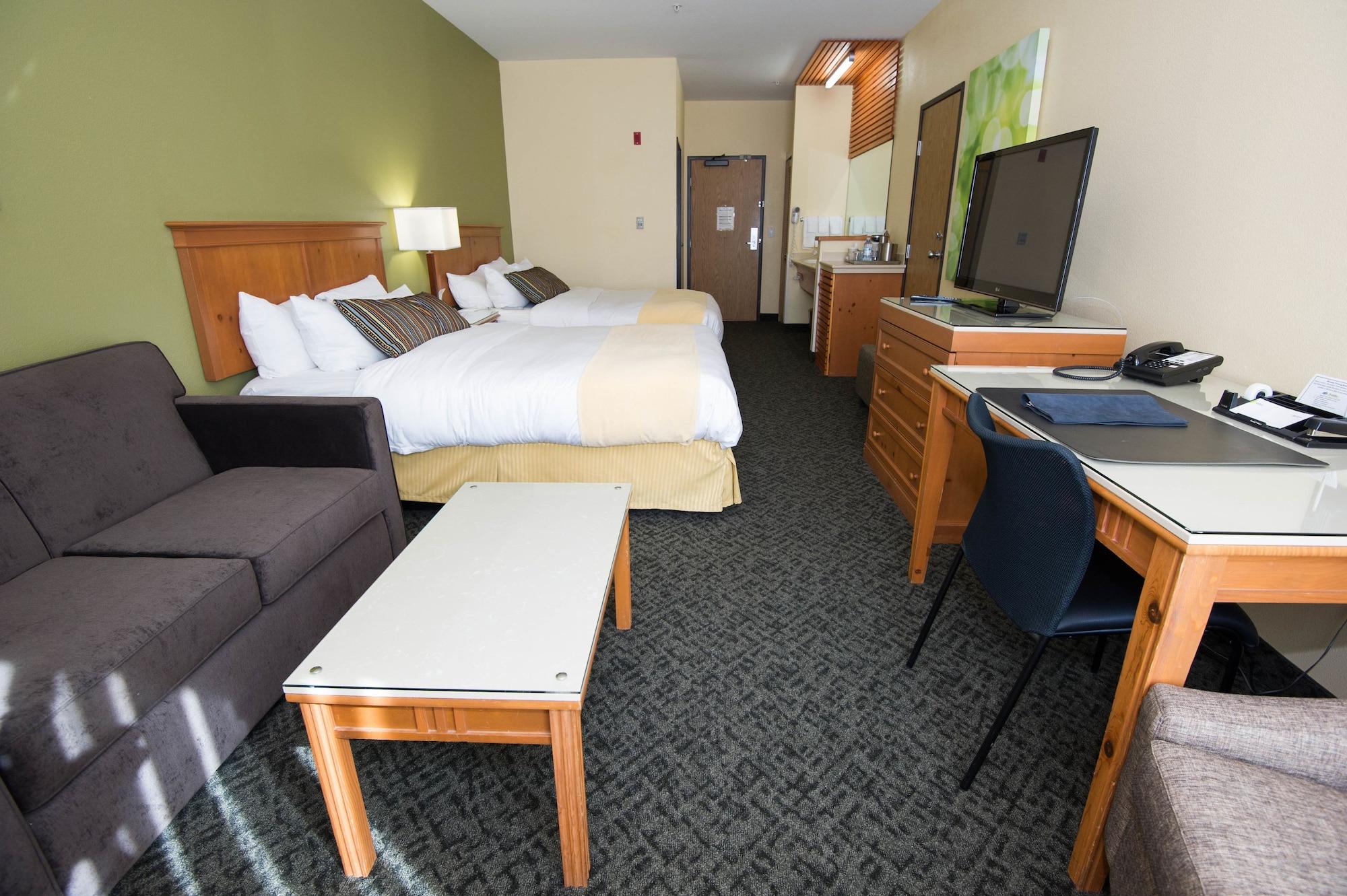Radisson Airport Hotel 3*