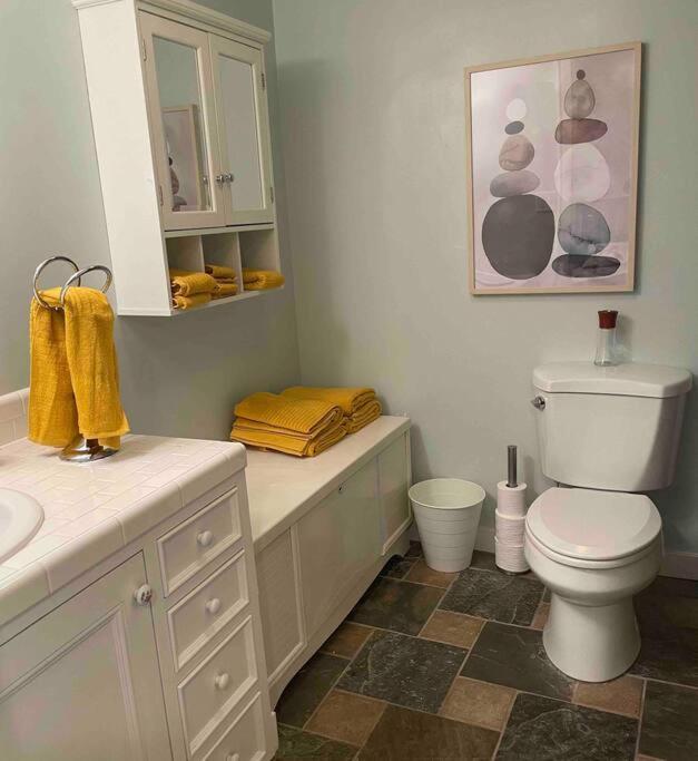 Sweet Beech St Retreat-basement Apartamento Portland