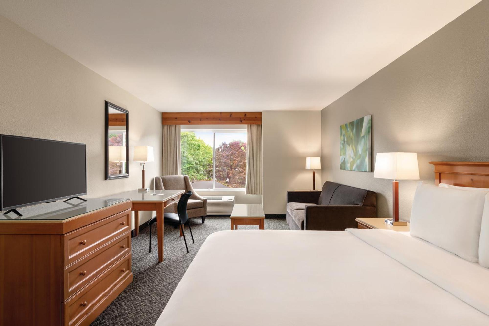 Radisson Airport 3* Portland