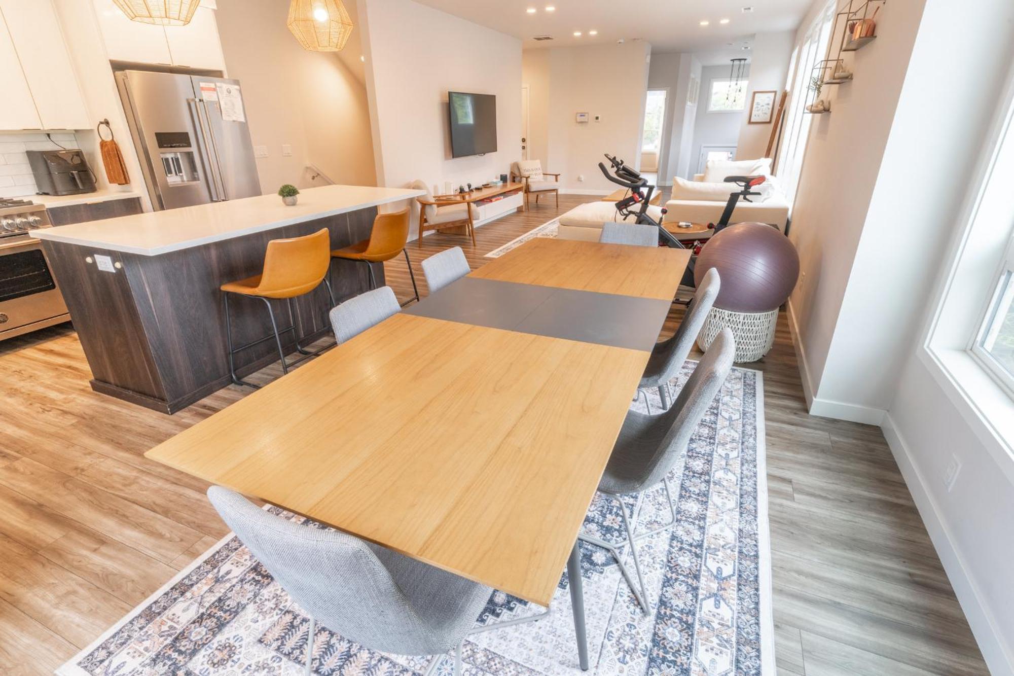 Holiday home Comfy Family Home, Walkable Neighborhood + Patio! *