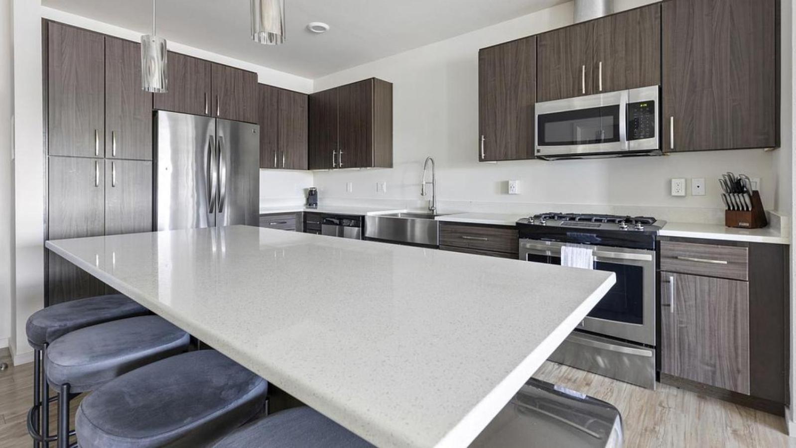 Apartamento Landing At Yacht Harbor Club - 1 Bedroom In Hayden Island Neighborhood Network
