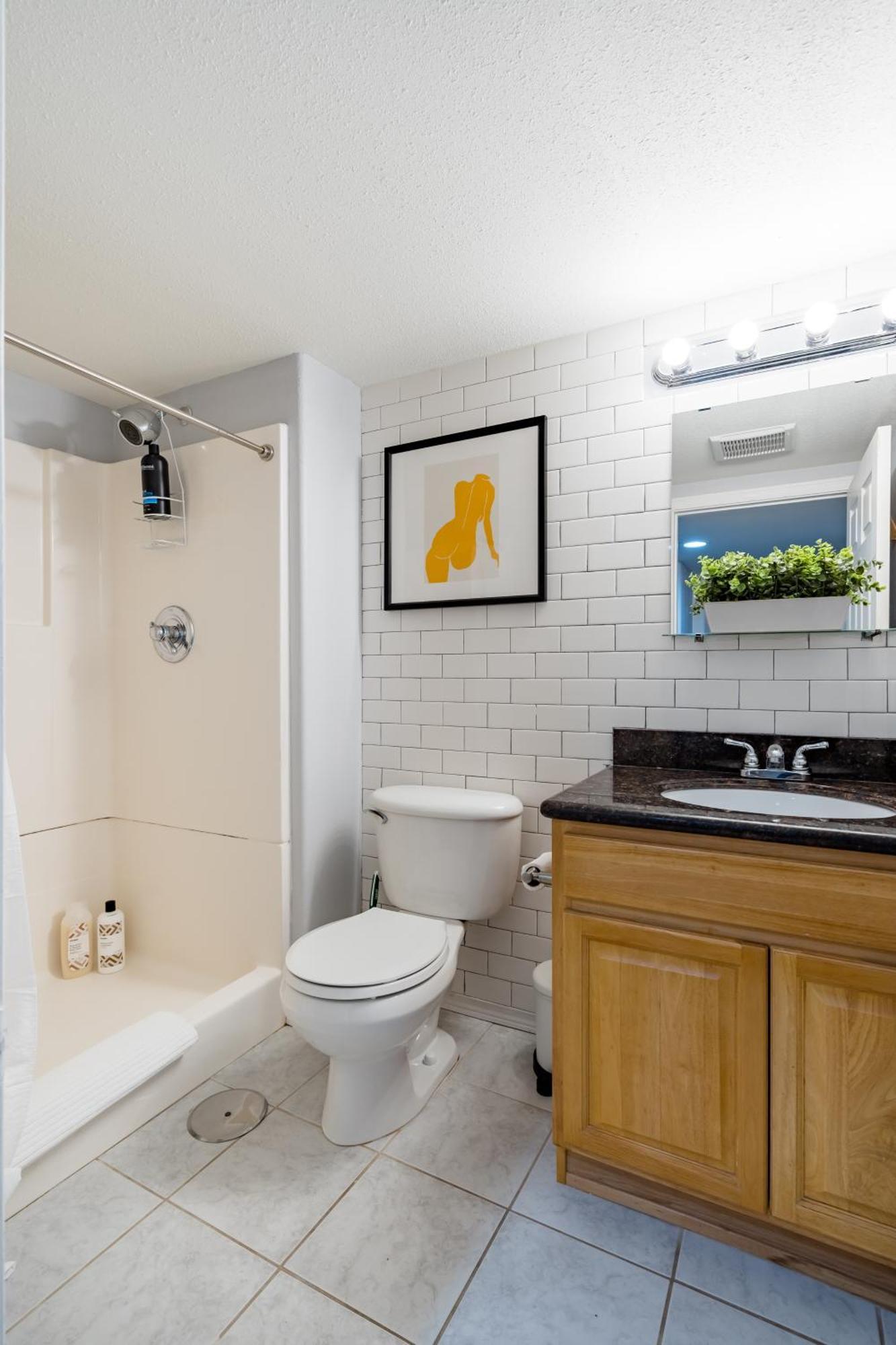 Holiday home Collection - Lovely Location, 4 Bedroom Pearl Apt, Sleeps 8