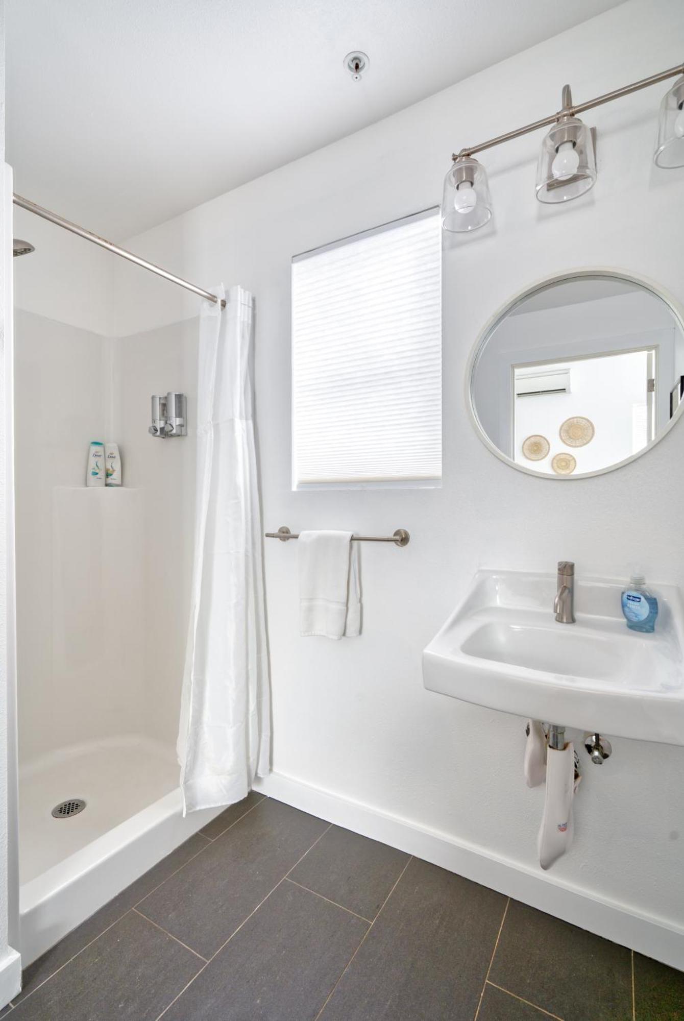 Collection - Vibes Getaway Near Burnside & Laurelhurst! * Portland