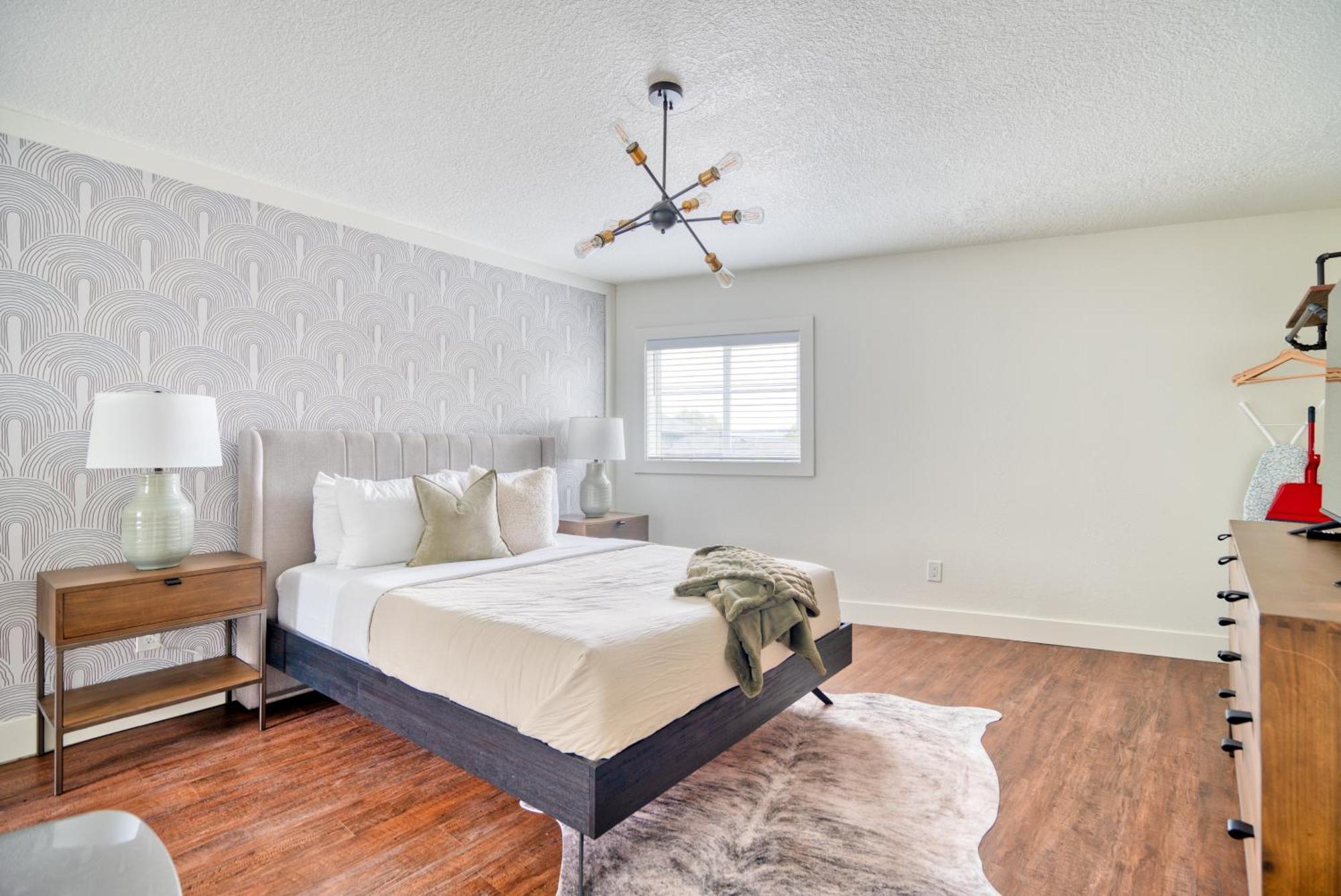 Collection - Super In Brooklyn Apartment Portland