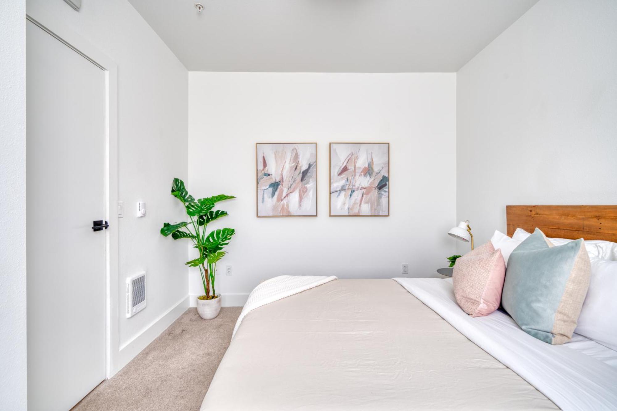 Apartment - Stylish Luxe N Williams & Alberta Districts