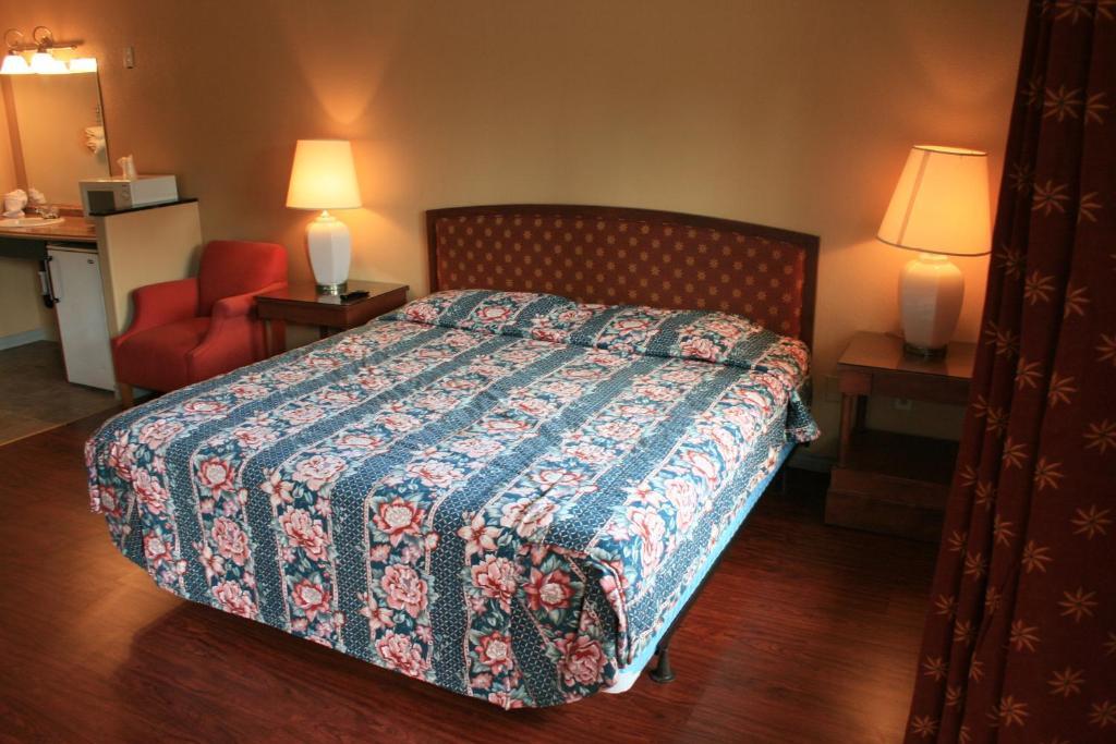 Value & Motel Portland
