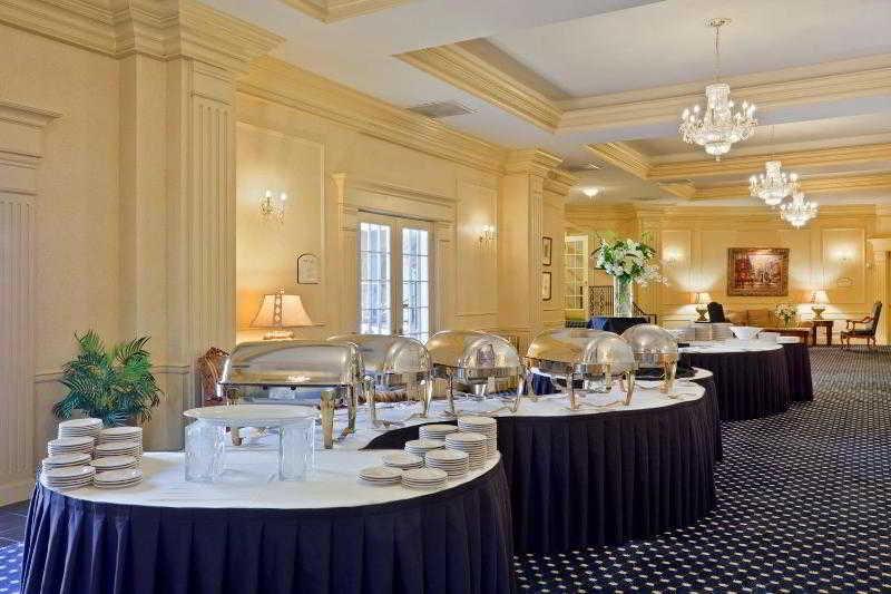 Hotel Crowne Plaza Portland-downtown Convention Center By Ihg 4*