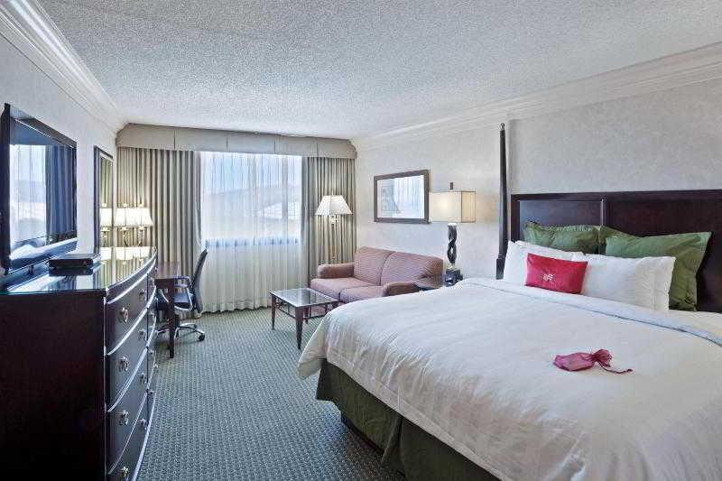 Hotel Crowne Plaza Portland-downtown Convention Center By Ihg Portland