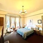 Northwest Portland Hostel