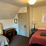 Northwest Portland Hostel
