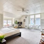 Stay Portland - Sun-Filled Buckman Studio!