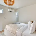 Alberta Arts District Hideaway- Stylish Townhome