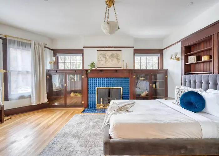 Stay Portland Collection - 1910 Historic Jessie Morehead House - 98 Walkscore