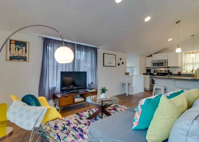 New Portland Neighborhood Studio