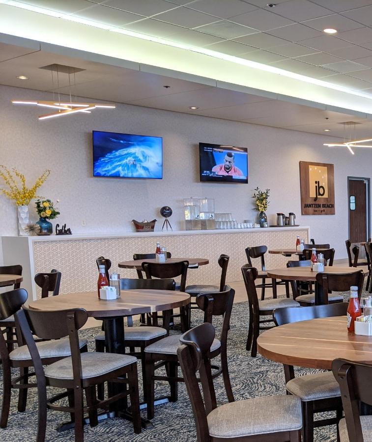 - Columbia Riverfront By Ihg Portland