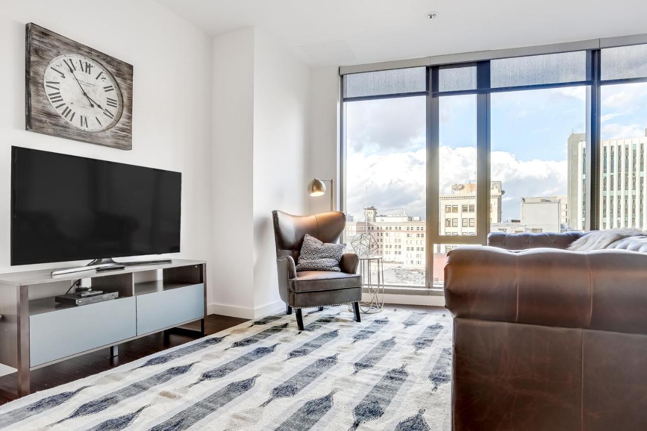 Park Avenue West Condos *