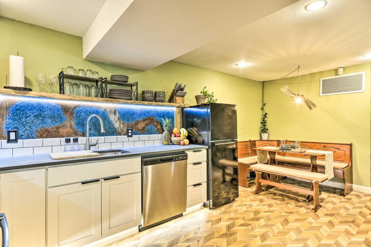 Casa de férias The Owls Nest With Hot Tub And Forest Views! Portland