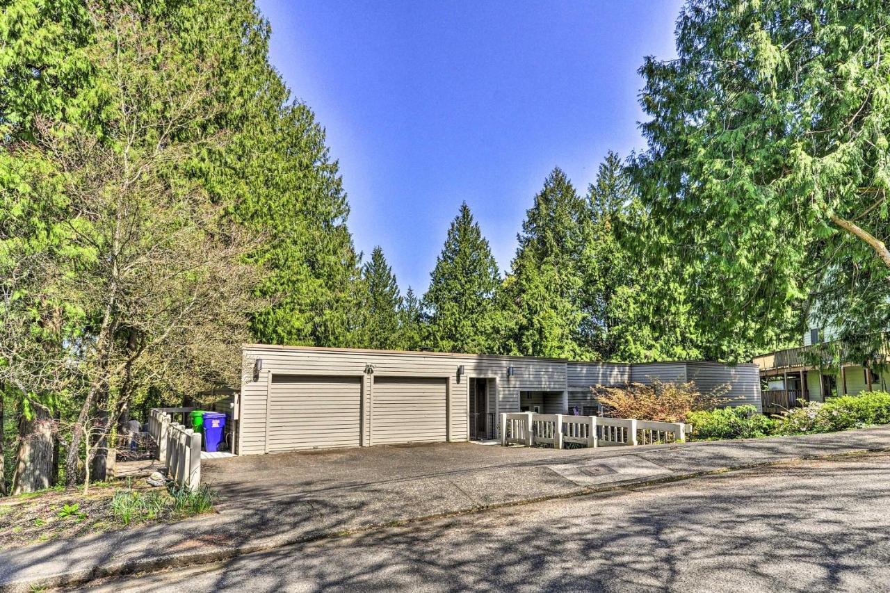 The Owls Nest With Hot Tub And Forest Views! Casa de férias Portland