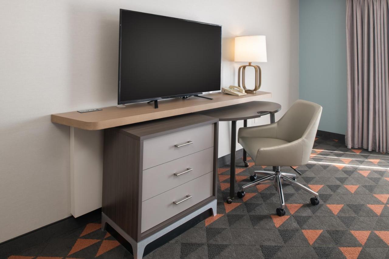 - Columbia Riverfront By Ihg Hotel 3*
