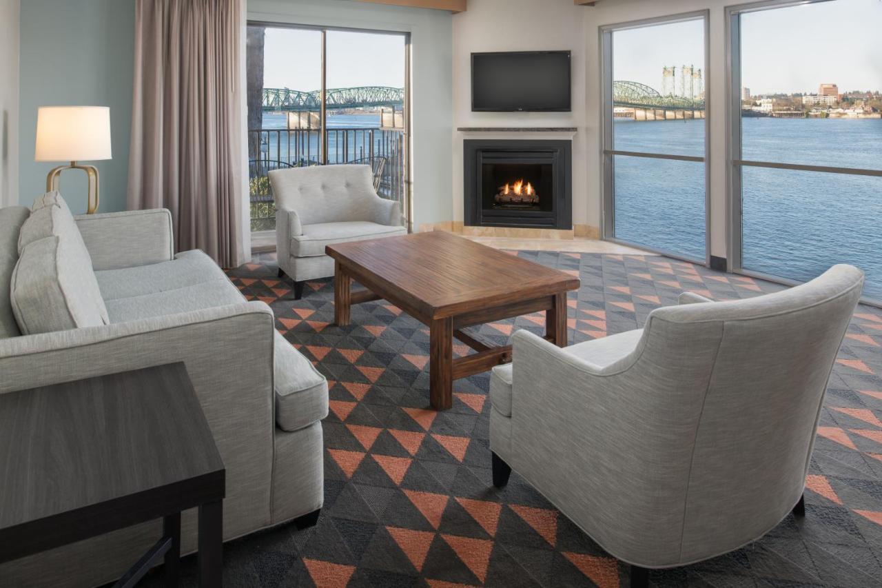 - Columbia Riverfront By Ihg 3* Portland