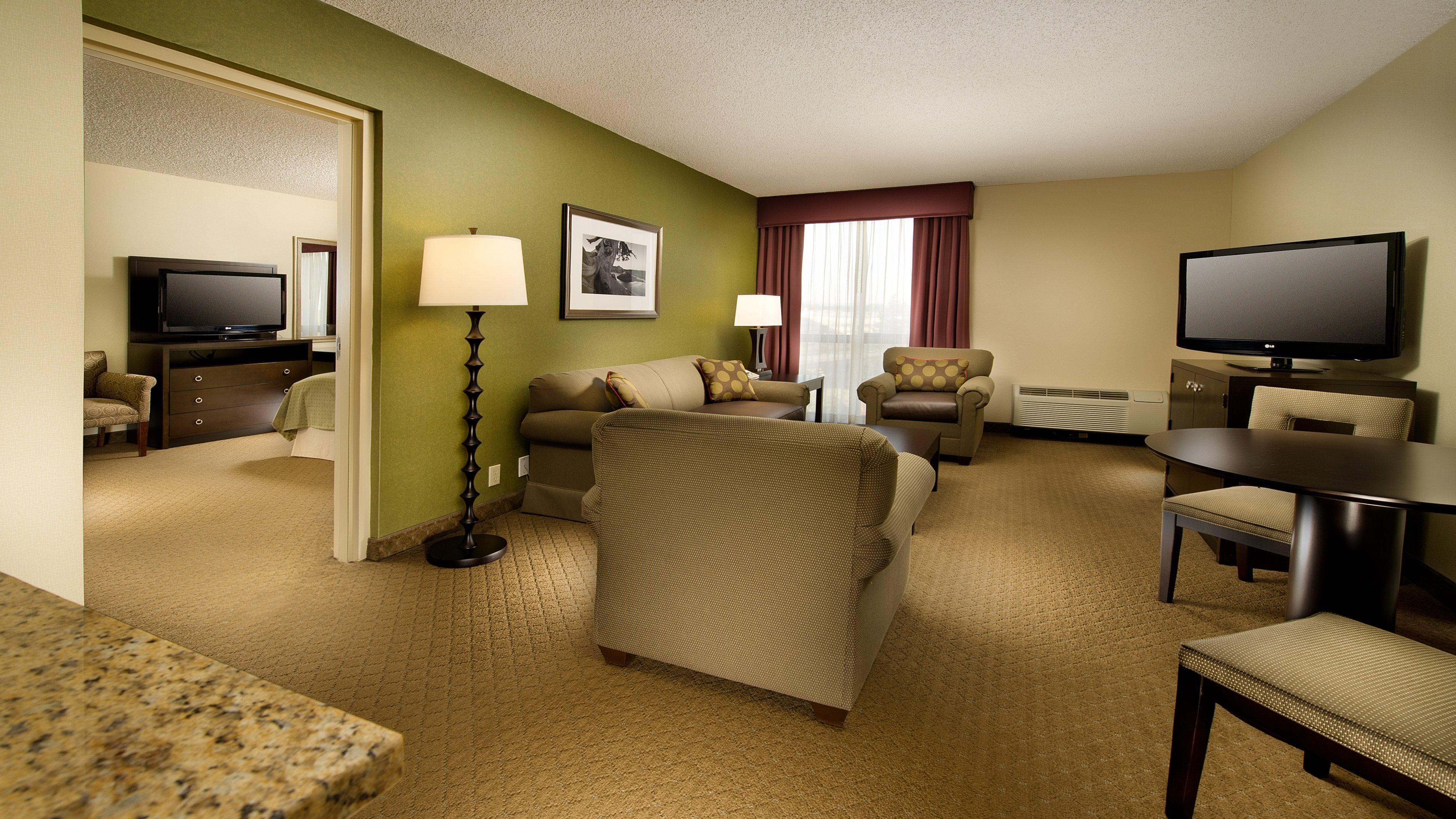 Portland-airport I-205 By Ihg