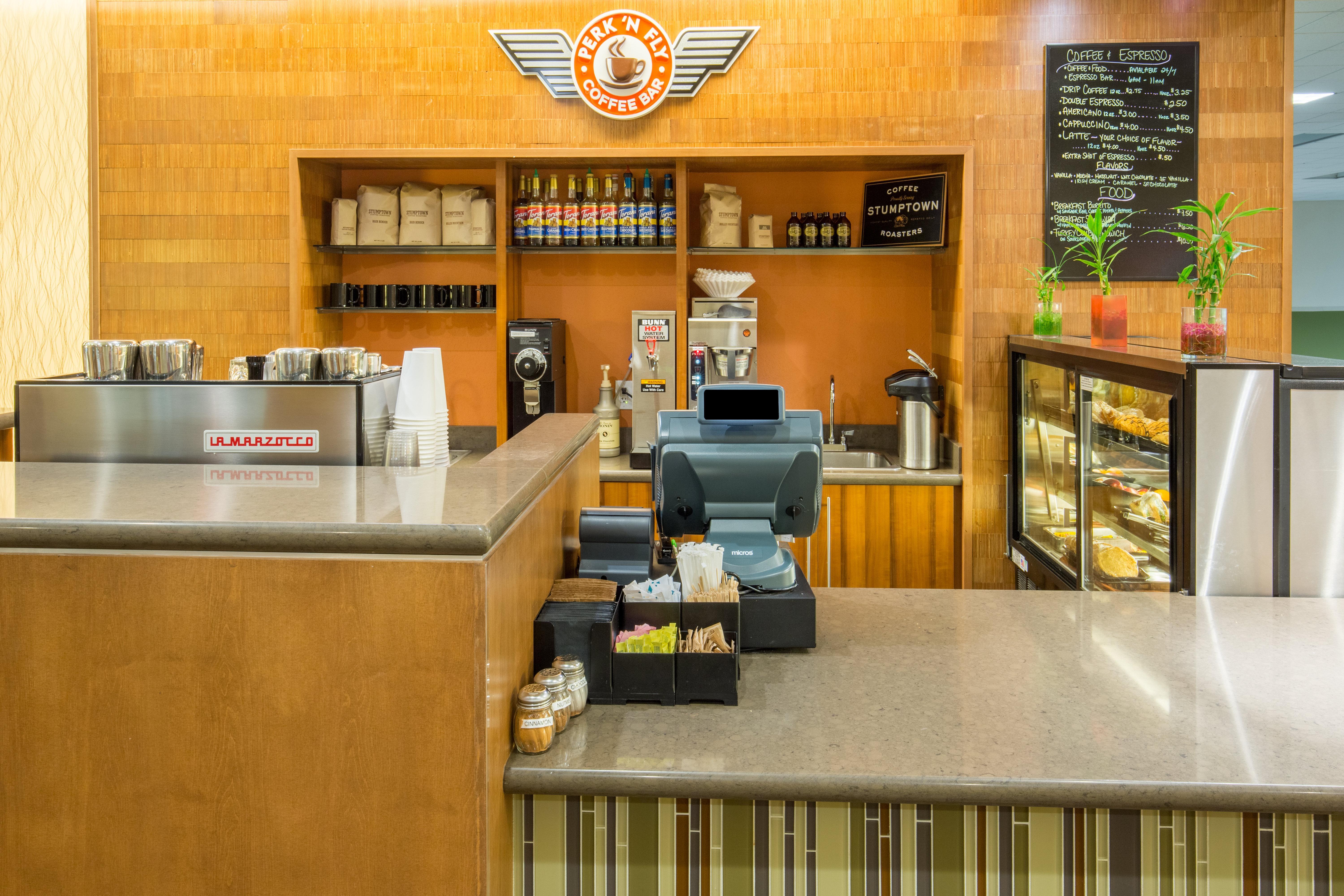 Portland-airport I-205 By Ihg 3*