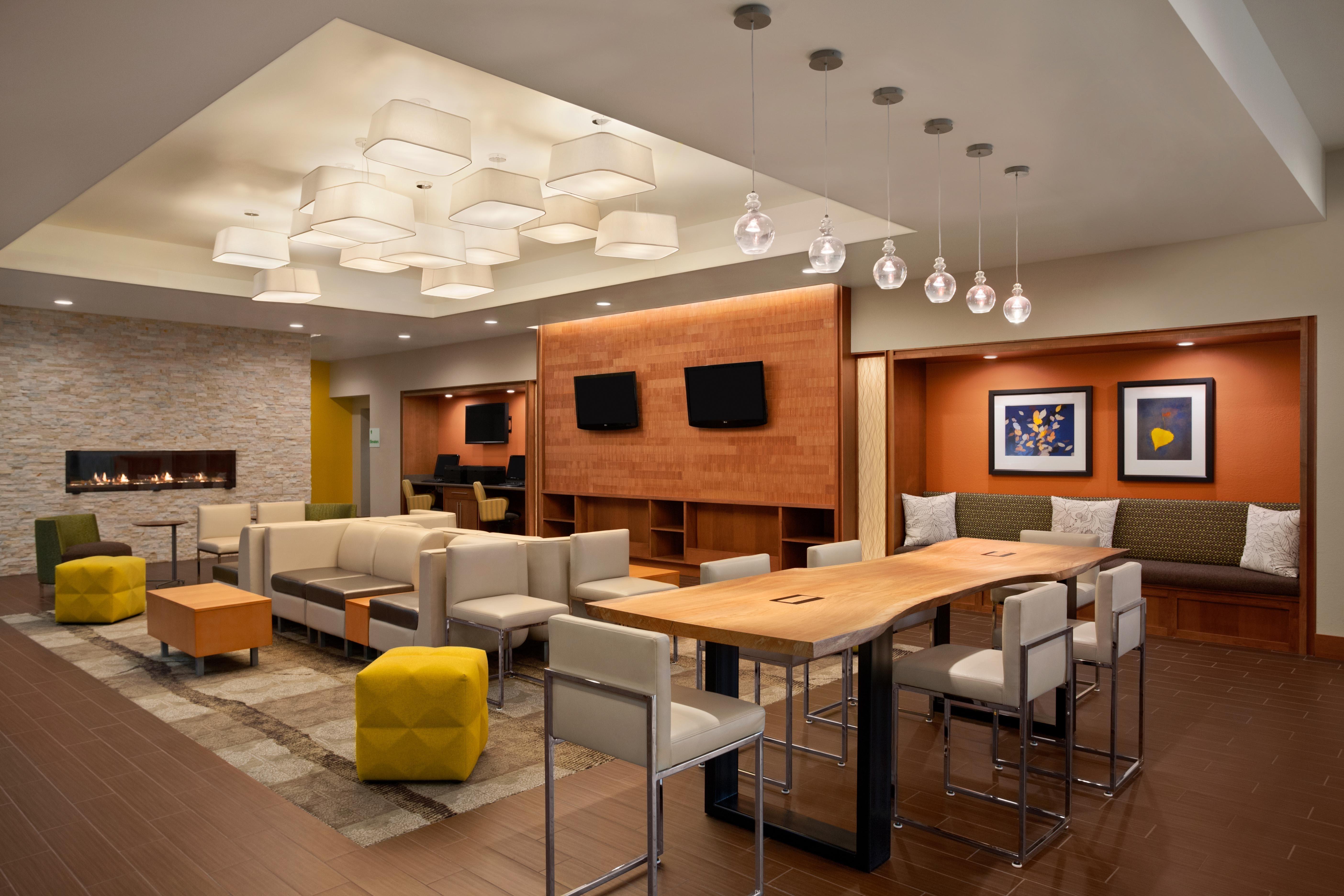 Hotel Portland-airport I-205 By Ihg 3*