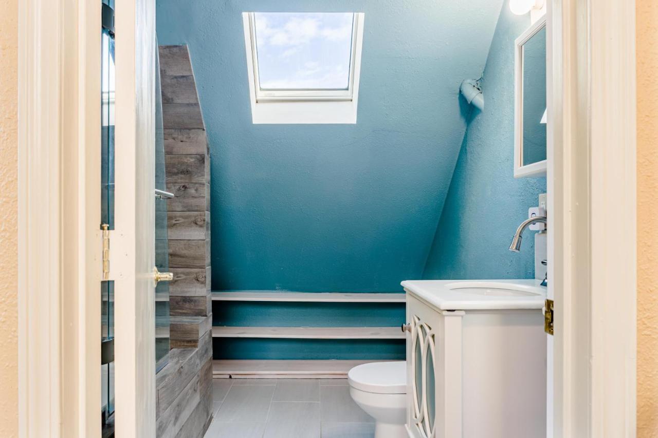 Urban Lodge, Quiet, Walkable, Near Portland