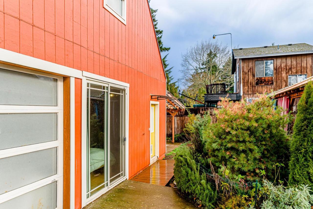 Urban Lodge, Quiet, Walkable, Near Portland
