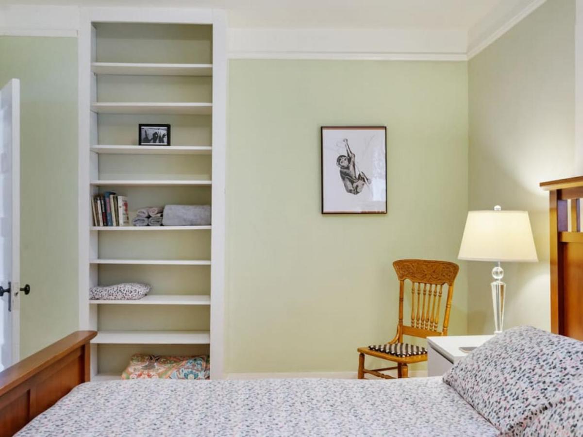 Charming 1909 St Johns Holiday home *