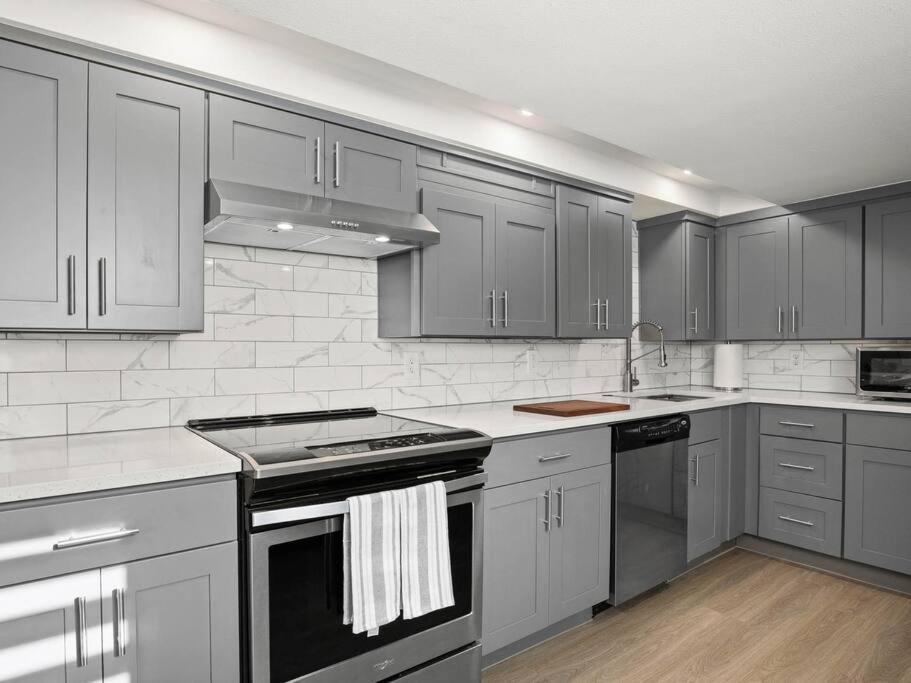 Elegant Richmond Gem Nestled Up To Hawthorne Blvd. Apartamento Portland