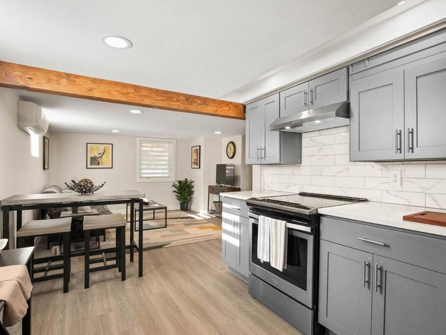 Apartamento Elegant Richmond Gem Nestled Up To Hawthorne Blvd. Portland
