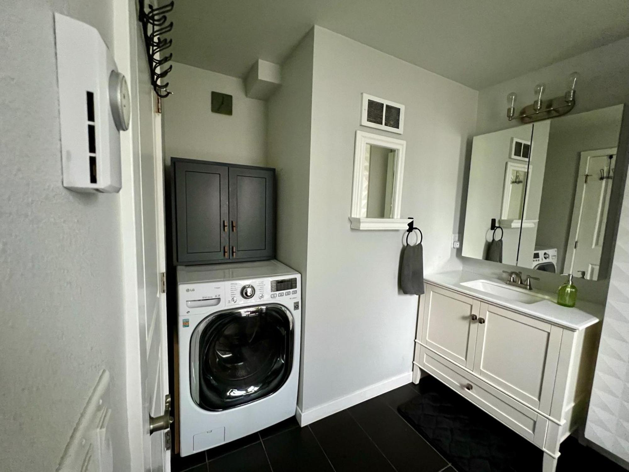 Private Ne Apartment