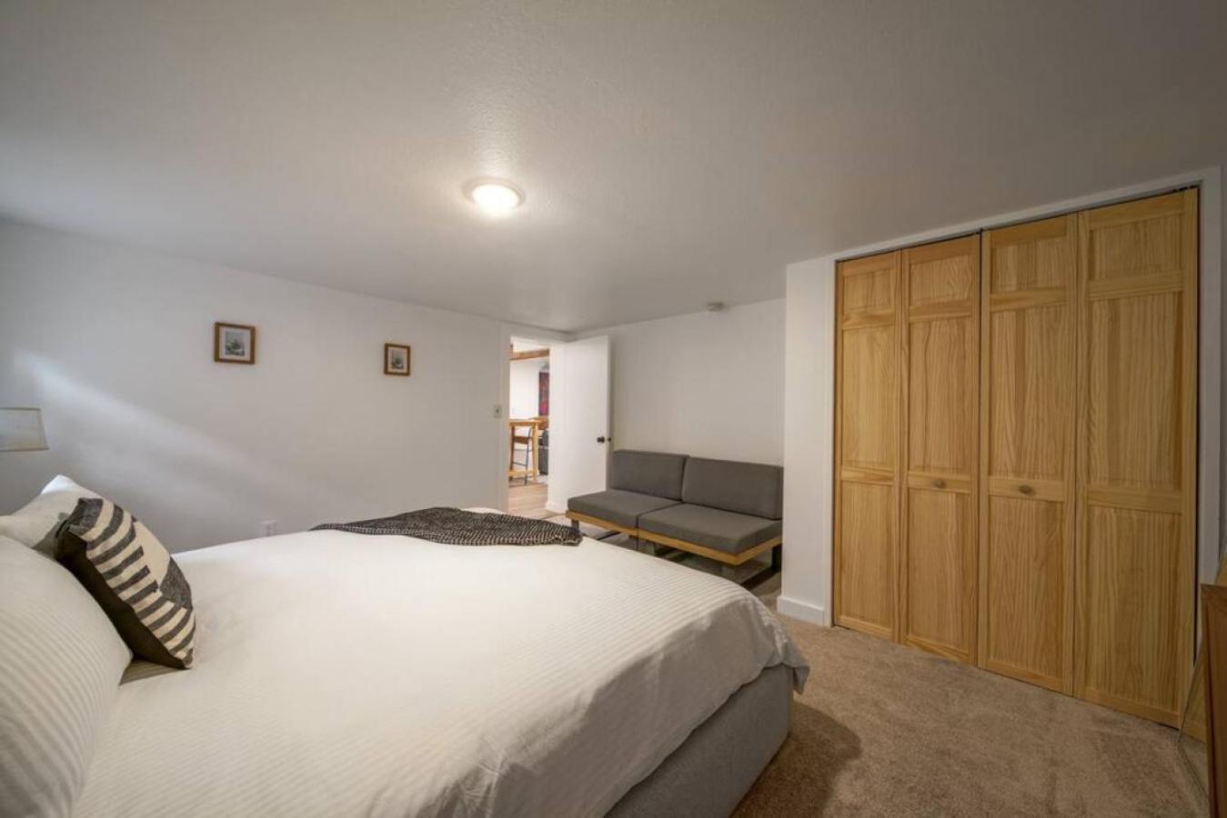 Apartment The Alberta Escape