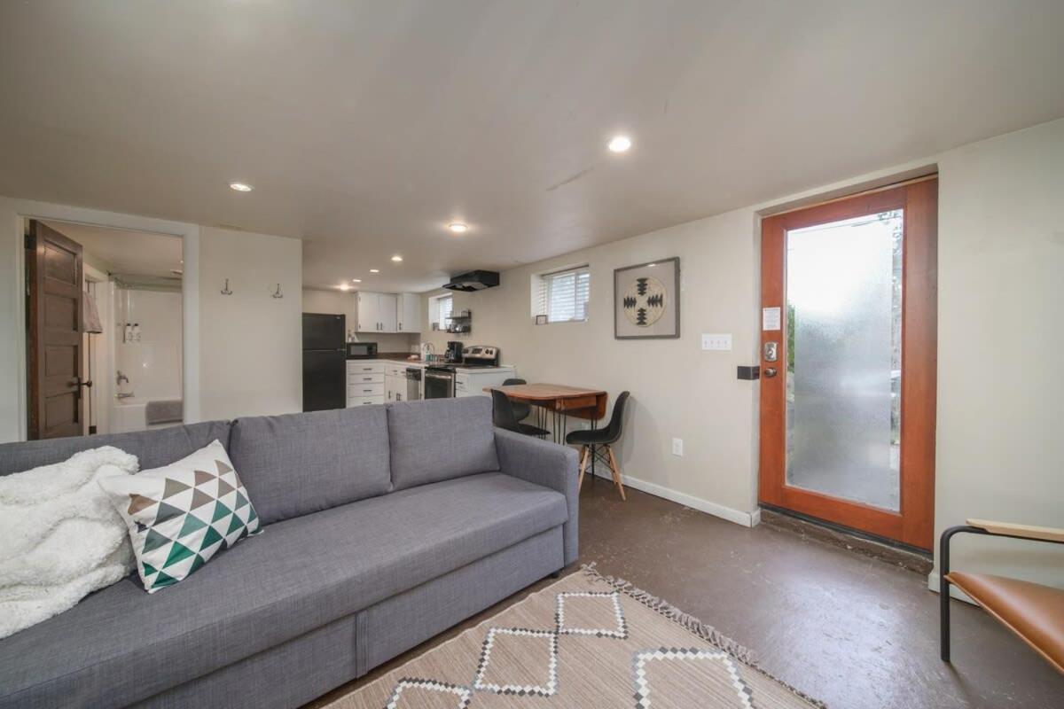 Holiday home #stayinmydistrict Pendelton Place Walk To Mt Tabor Portland