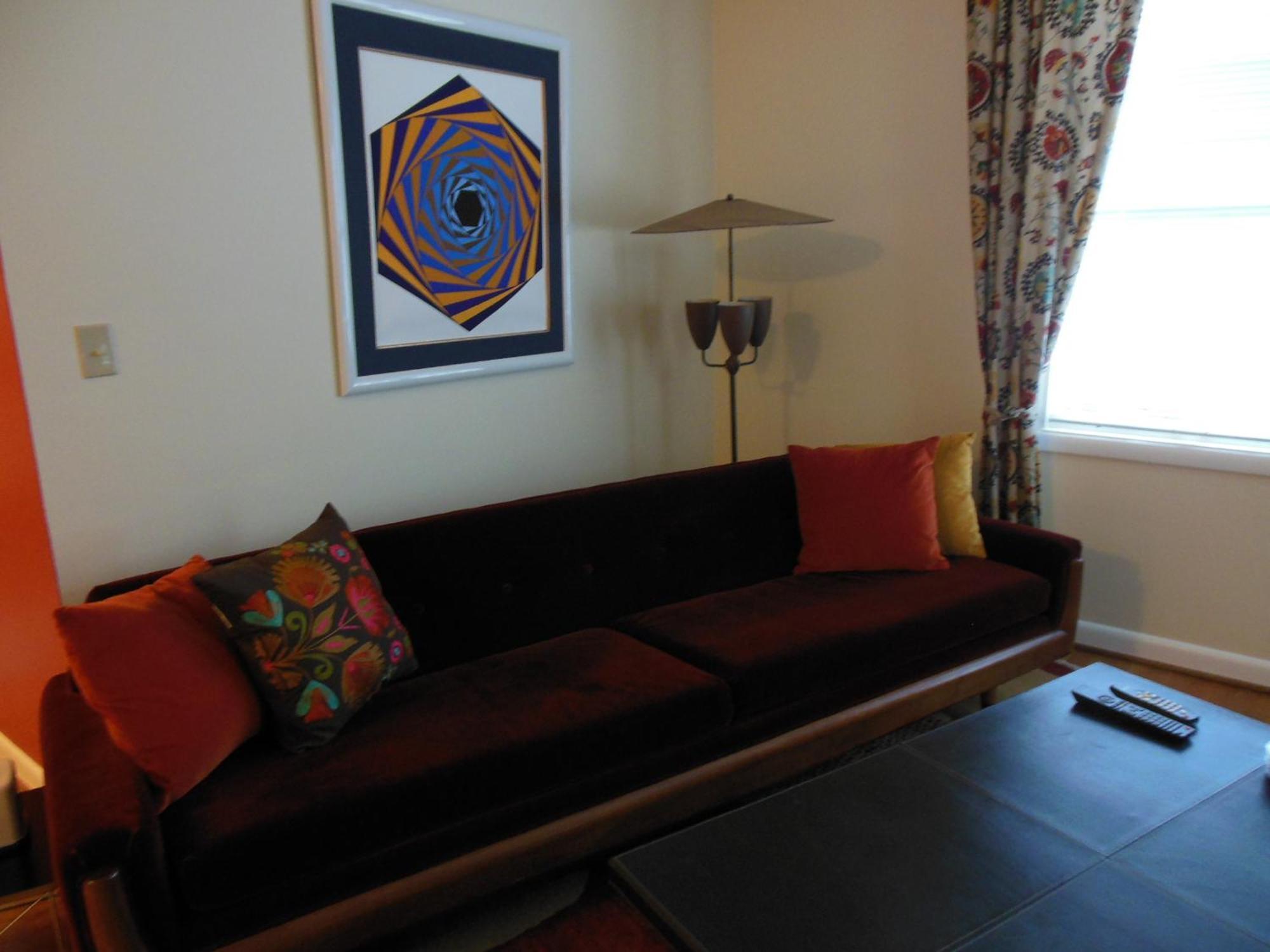 Doyle Lovejoy Apartment Portland