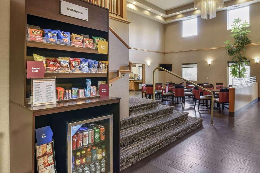 Comfort Airport Hotel