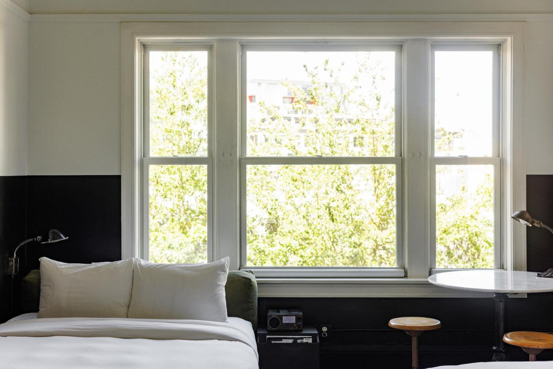 The Clyde By Kasa Living 3* Portland