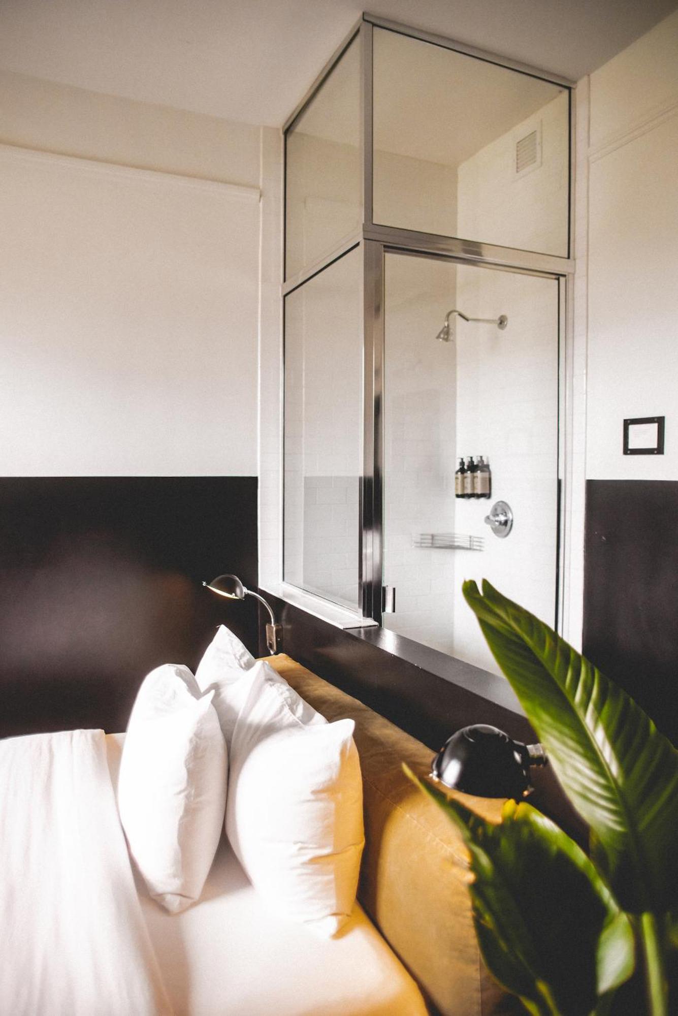 The Clyde By Kasa Living 3*