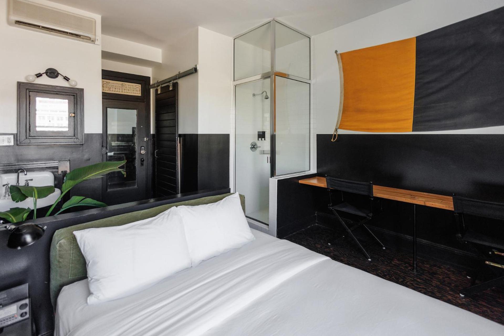 The Clyde By Kasa Living