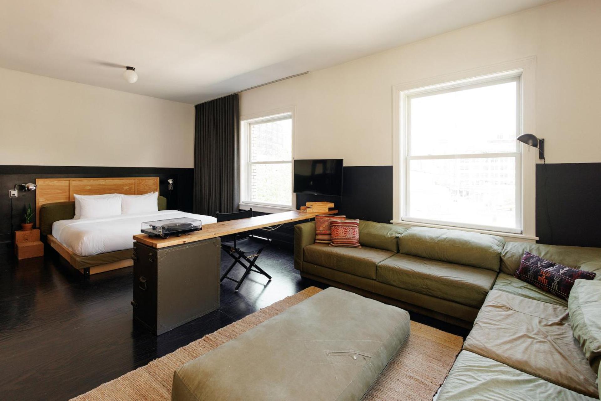 The Clyde By Kasa Living