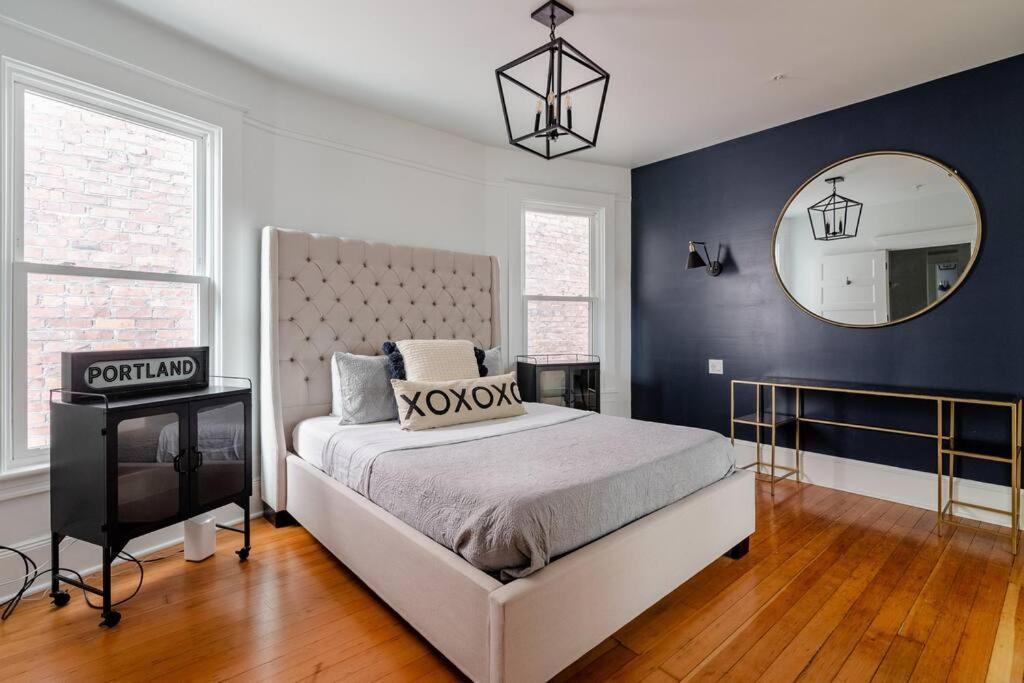 Collection - Elegant World's Fair 4br 97 Walkscore Holiday home Portland