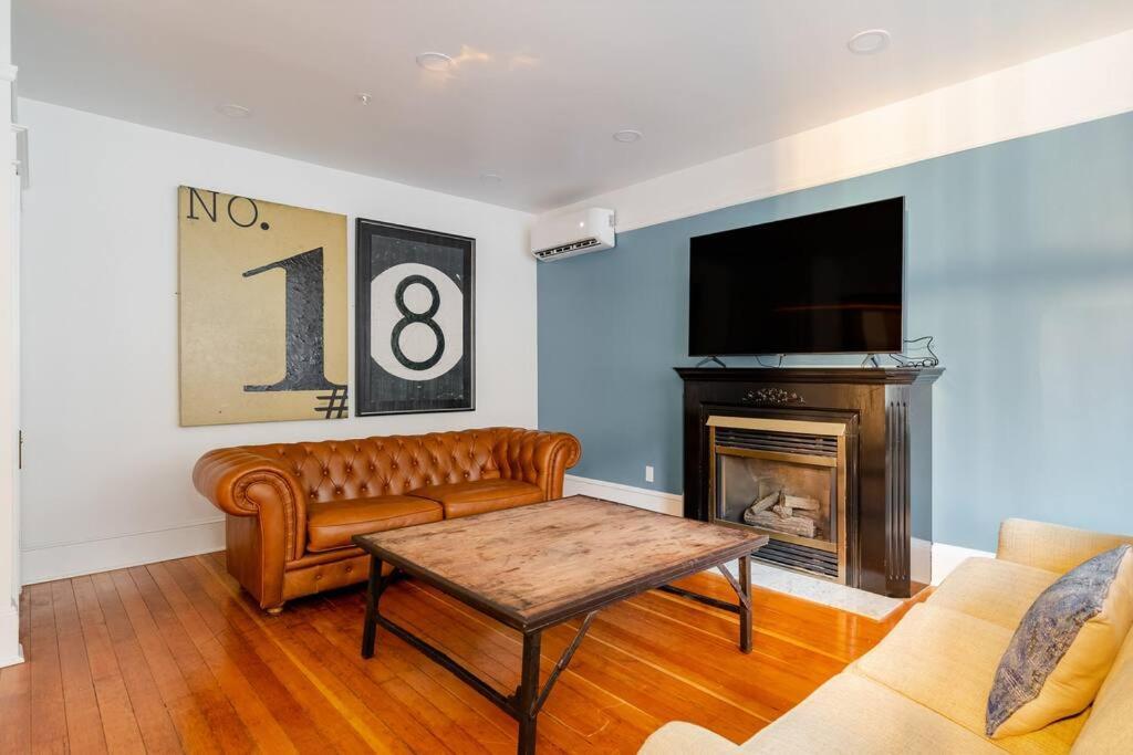 Collection - Elegant World's Fair 4br 97 Walkscore *