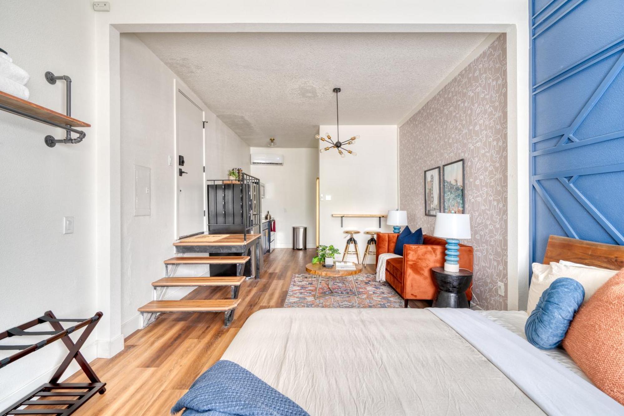 Collection - Bright Brooklyn Apartment Portland