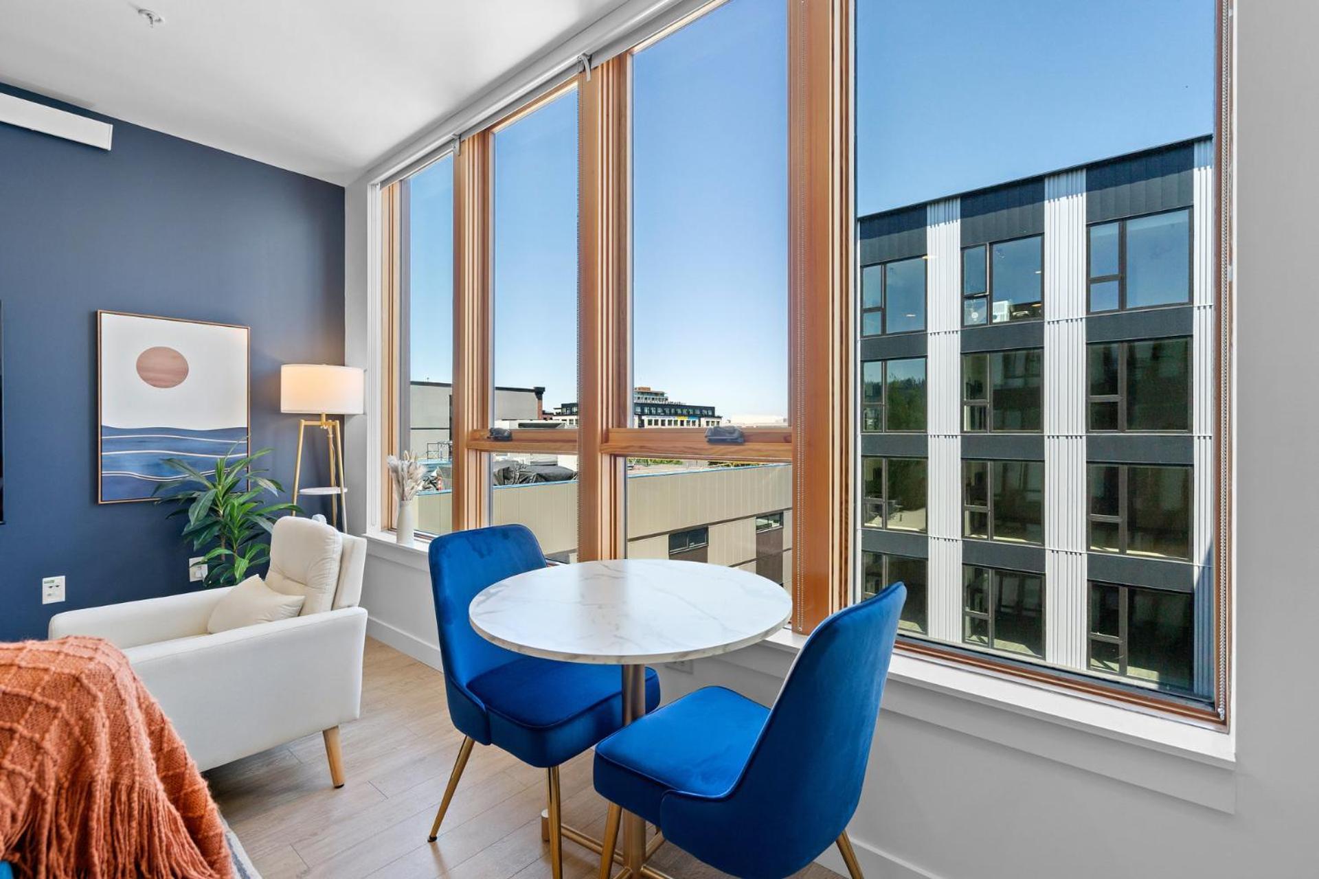 Apartment In Northwest Portland