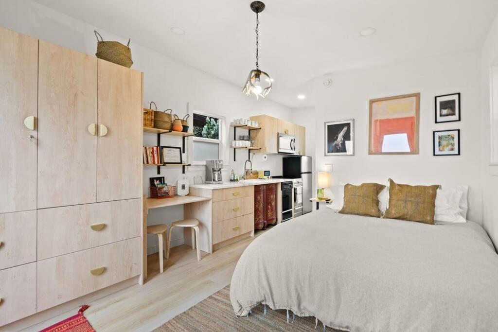 Little Henry House On Duke St Apartment *