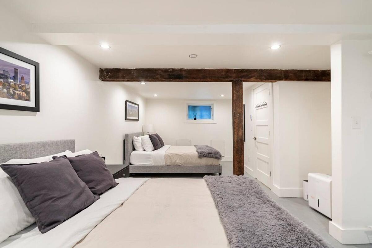 Newly Renovated Nw Charmer With 99 Walkscore Holiday home